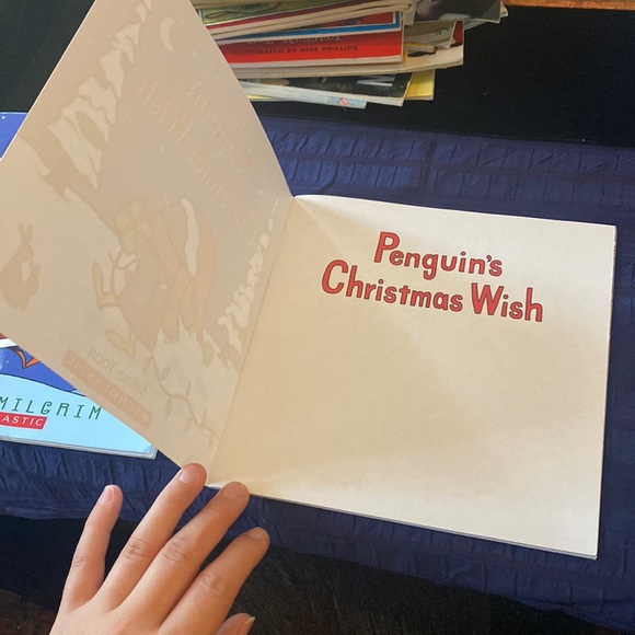 🎅 Seasonal Childrens books 🎄 - Picture 8 of 12